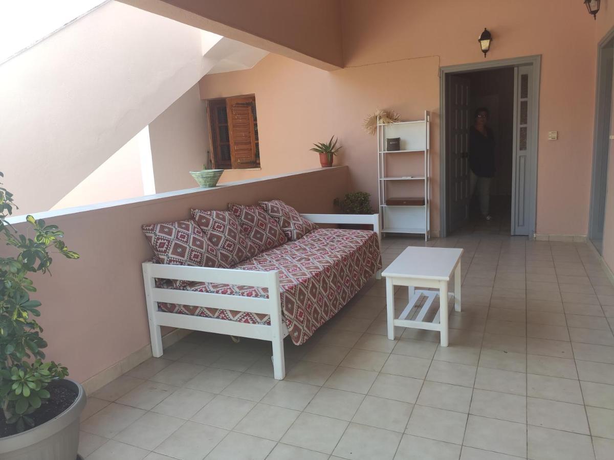 Sivotahomes-Country Extérieur photo